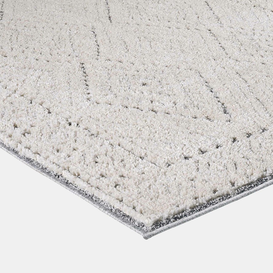 Rugs & Curtains * | (B788) House White & Grey Diamond Design Area Rug, 8 10 Exactly Discount